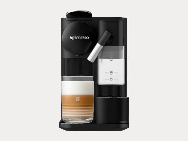 Cafeteira Nespresso Lattissima One